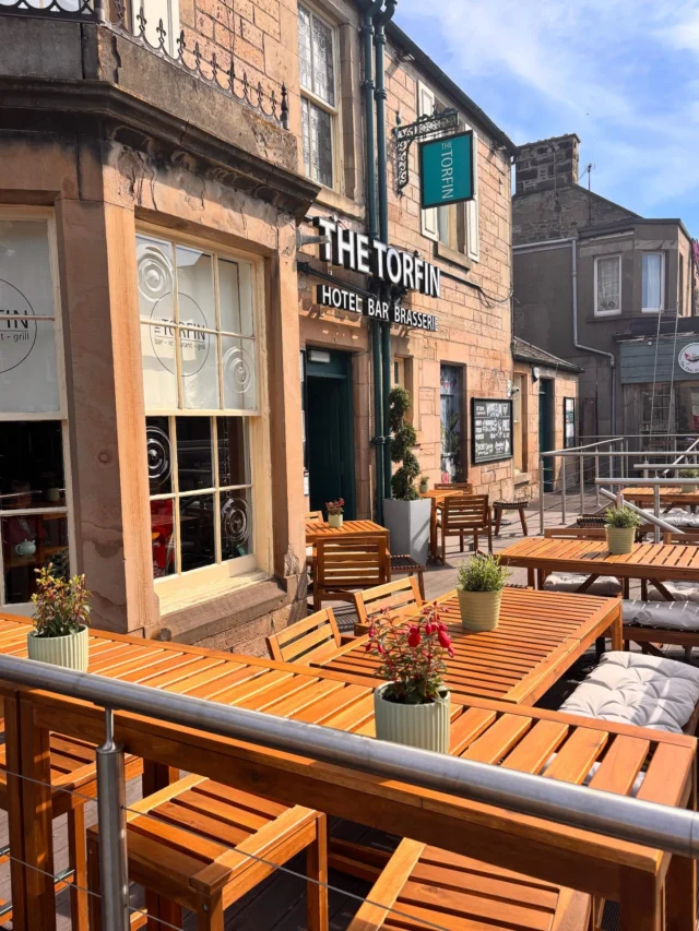 Just in time for the heatwave ☀️ our new furniture has arrived! The perfect place to soak up the sunshine whilst enjoying a bite to eat & a cocktail of course! 

Outside tables cannot be booked, first come first served!